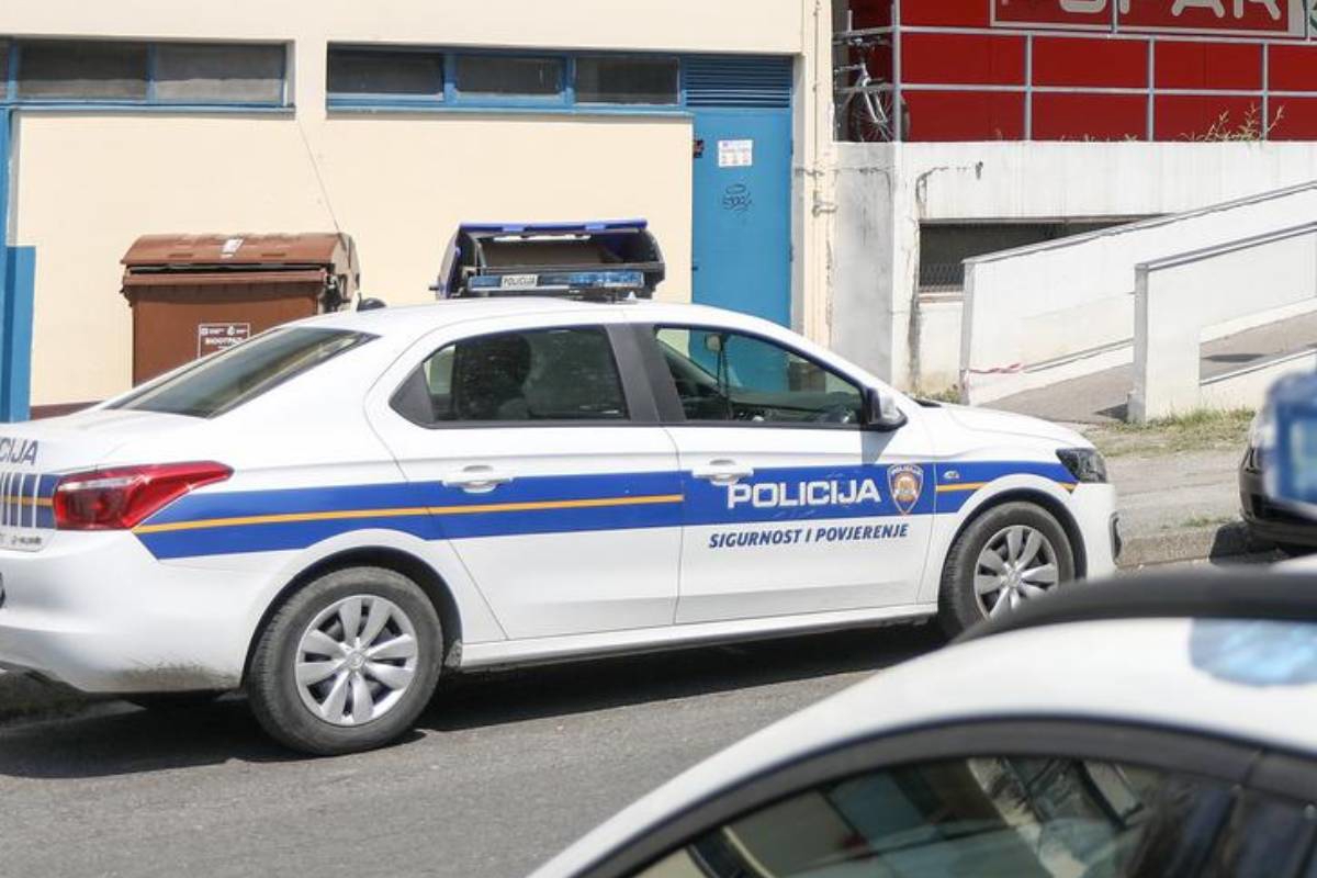 U stanu u Novom Zagrebu Srbin prijetio 50-godišnjakinji pa je napao