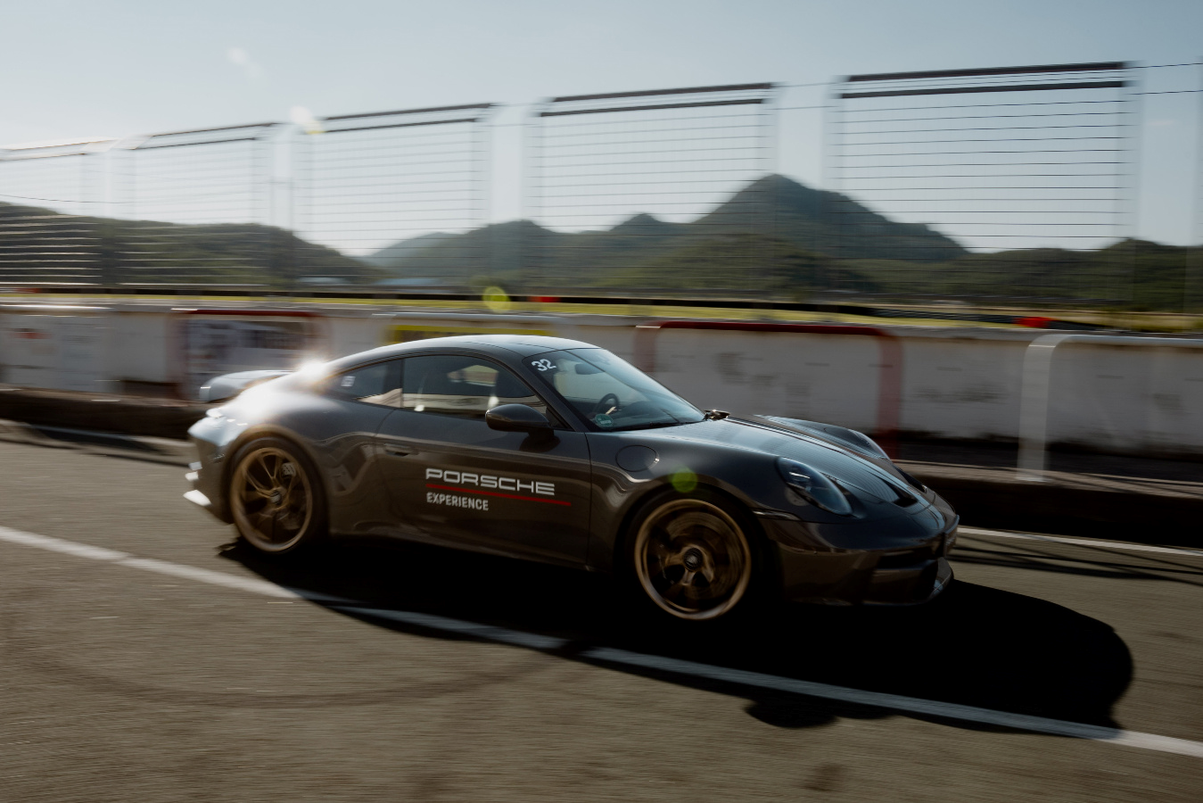 Zamijenite ključeve svog automobila na ekskluzivnom Porsche Experience događaju