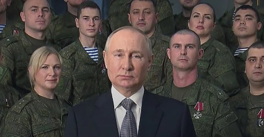FOTO Vojnikinja koja je jučer pozirala s Putinom zapravo je statistica?