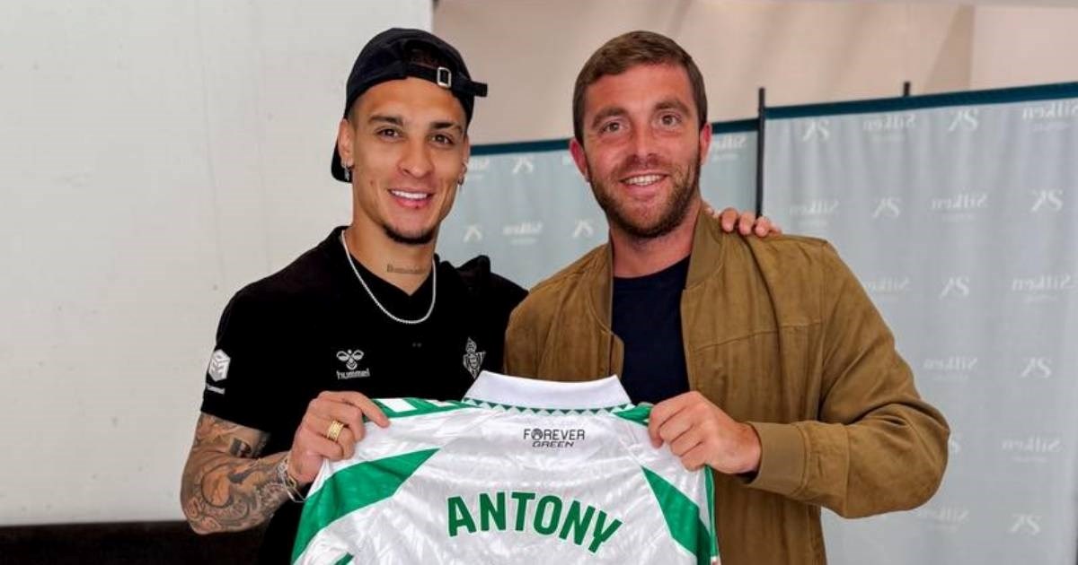 Romano tražio fanove da pogode s kojim se nogometašem susreo. Onda je objavio fotku