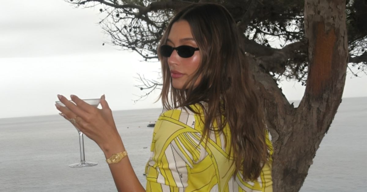 Hailey Bieber odgovorila trolovima koji pišu da je transrodna: "Ljudi su zli"