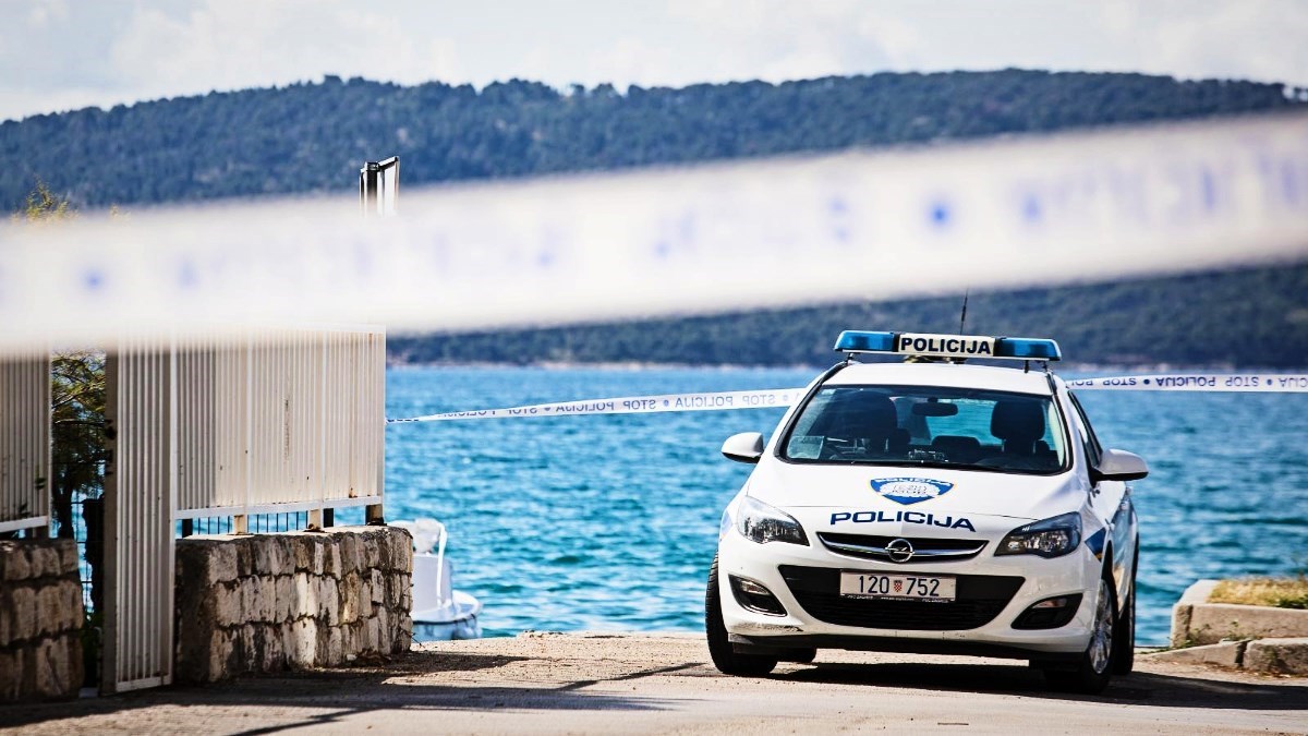 U Kaštel Štafiliću iz mora izvučeno beživotno tijelo muškarca