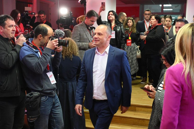 SDP-ovac: Mi ćemo određeni broj mandata predati Milanoviću. Ostali su na njemu
