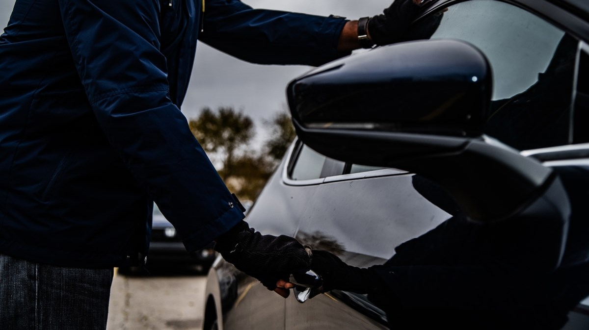 Ukrao auto u Parizu pa ga s lažnim papirima registrirao u Hrvatskoj