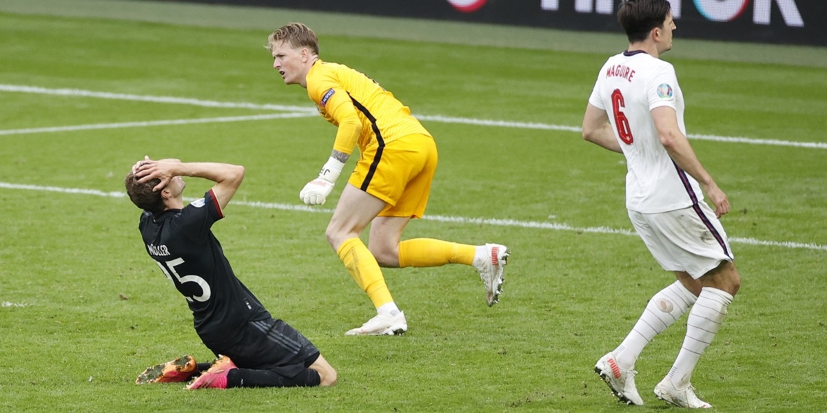 Pogledajte najgori promašaj Eura. Müller je na Wembleyju izbacio Njemačku