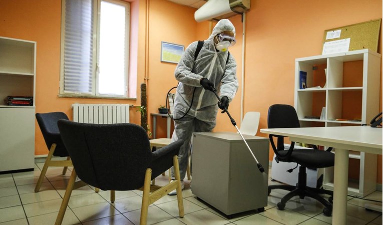 U Italiji više od 2000 novozaraženih, no postupno pada broj novih slučajeva 