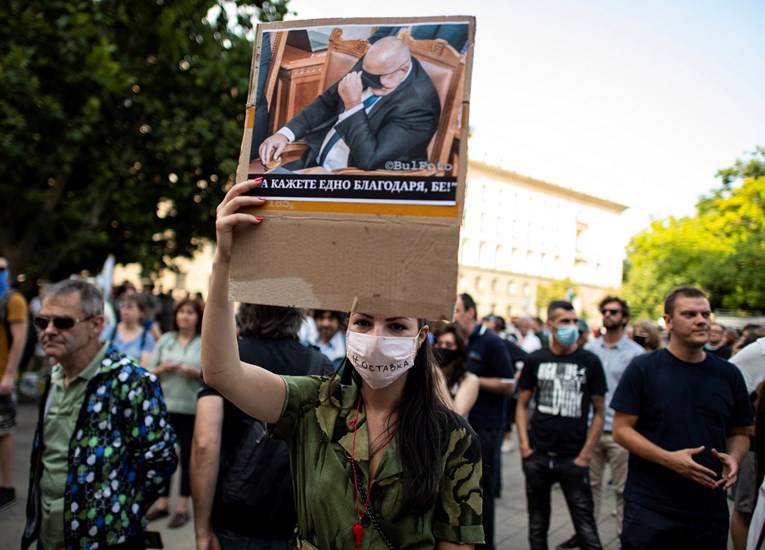 Masovni prosvjedi u Bugarskoj, premijer ne želi odstupiti