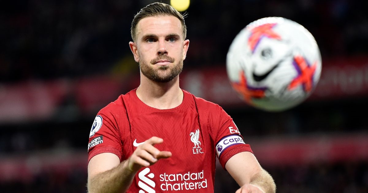 Liverpoolovom kapetanu propao transfer jer ga je naljutio Brozovićev ugovor?