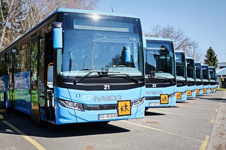U promet pušteno 7 novih ZET-ovih školskih autobusa