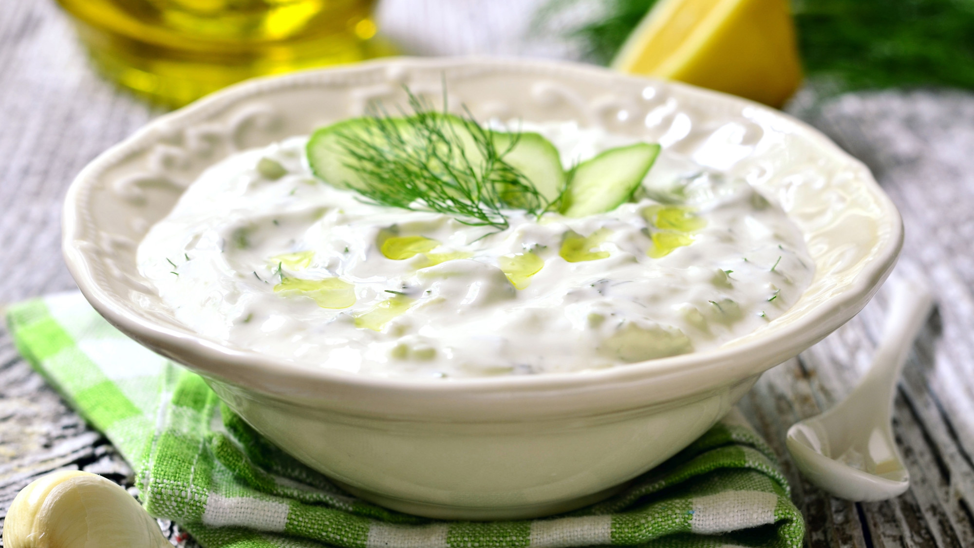 Dosadio vam je grčki jogurt? Imamo listu jela u kojima ga morate isprobati