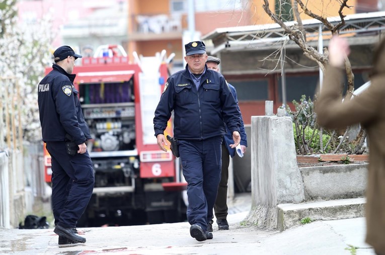 Zapaljen Mercedes u Splitu, uhićene dvije osobe