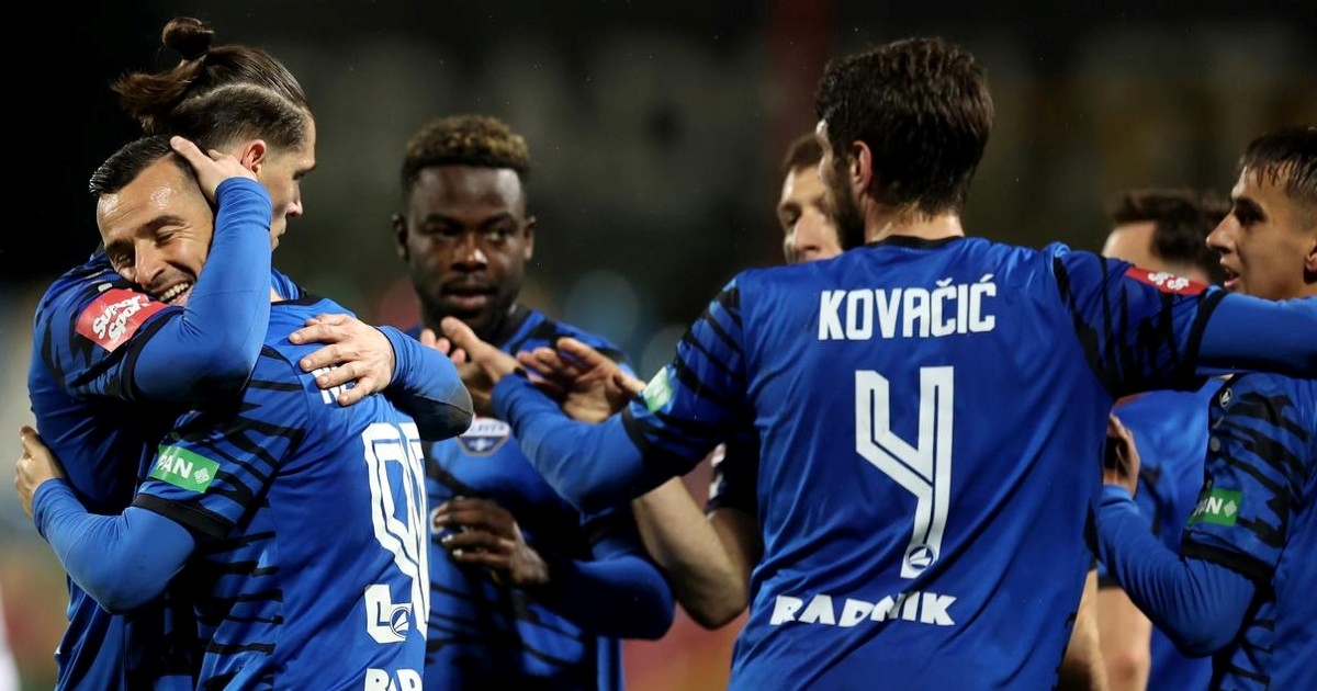 Slaven pobijedio Šibenik i približio se Dinamu