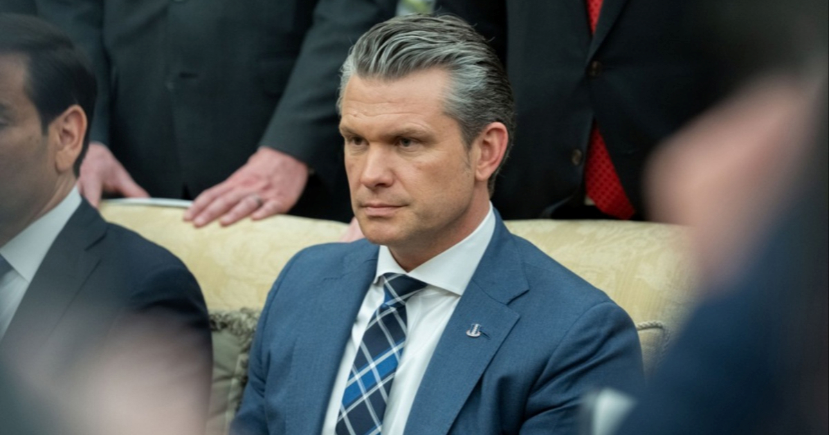 Hegseth Irancima zaprijetio "kamenim dobom". Stigao mu odgovor