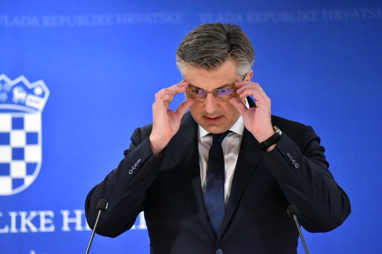 VIDEO Plenkovića jako iznervirala pitanja o Frka-Petešiću: "Ono, prestanite"