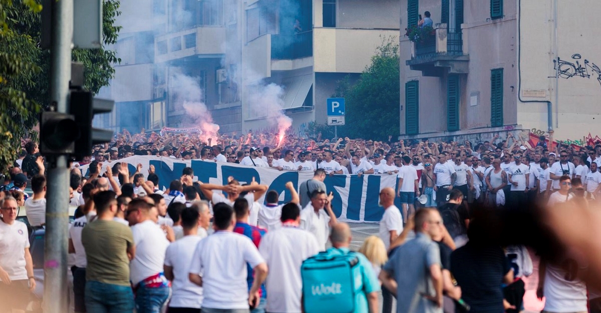 Split je spreman za utakmicu sezone. Torcida organizira korteo do Poljuda