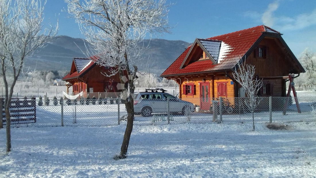 Kuća za odmor s bazenom u Gackoj dolini prodaje se za 168.000 eura