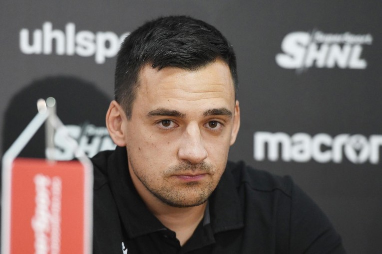Trener Sesveta: Dobrodošli u hrvatski nogomet. Htio sam otići već u 45. minuti