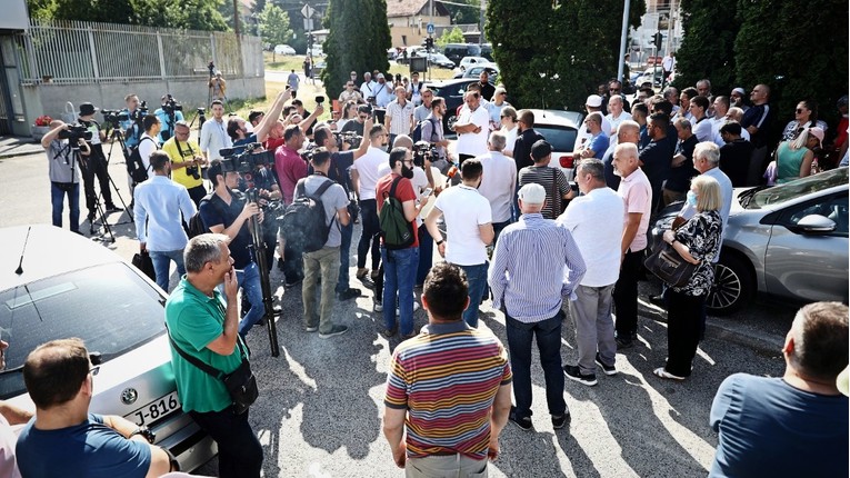 Izetbegovićev SDA prosvjeduje zbog uhićenja šefa obavještajaca u BiH