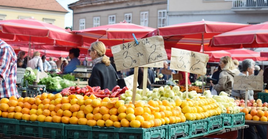 Uživo sa zagrebačkih tržnica: Pogledajte kako se kreću cijene voća i povrća