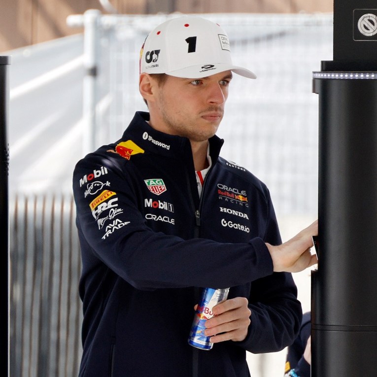 U Red Bullu strahuju zbog posebne klauzule. Verstappen može otići već na ljeto?