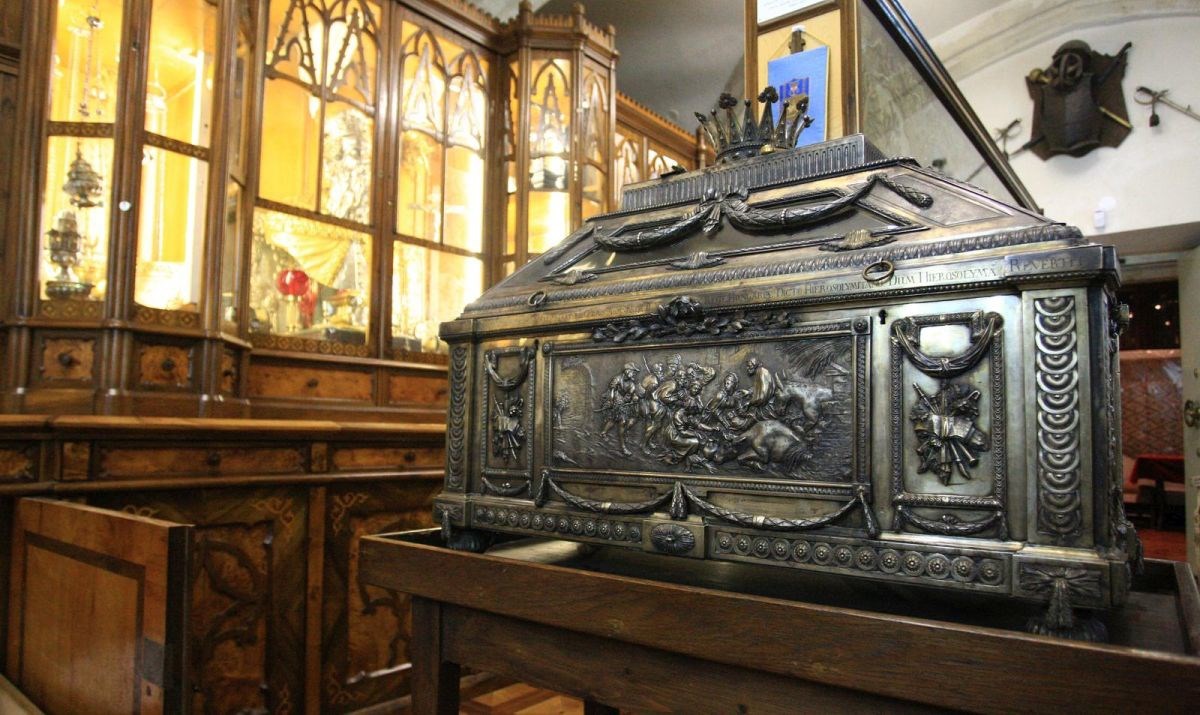 Krao iz vjerskih prostorija u Iloku