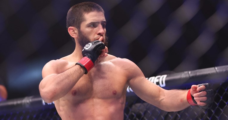 Evo koliko je Mahačev zaradio nakon što je postao UFC prvak