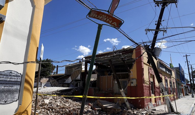 Razoran potres pogodio Portoriko, već drugi dan većina otoka bez struje