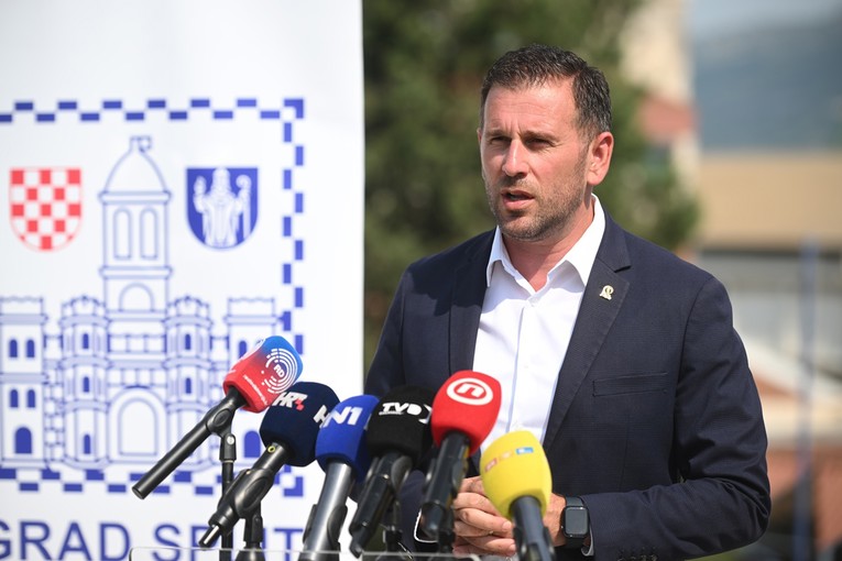 Šuta traži oduzimanje koncesije Brodosplitu. "Grad gubi milijune zbog njih"