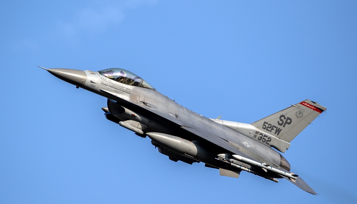 Ukrajina ne očekuje da će dobiti američke F-16 ove godine
