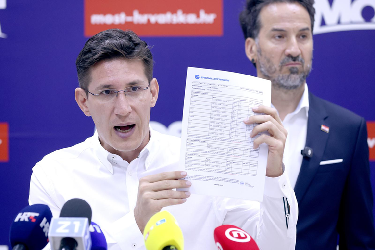 Prerađivač plastike odgovorio Troskotu: Njemački laboratorij ne kaže da je otpad opasan