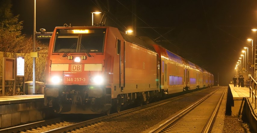 Muškarac (38) teško ozlijedio 17-godišnjakinju u vlaku u Njemačkoj
