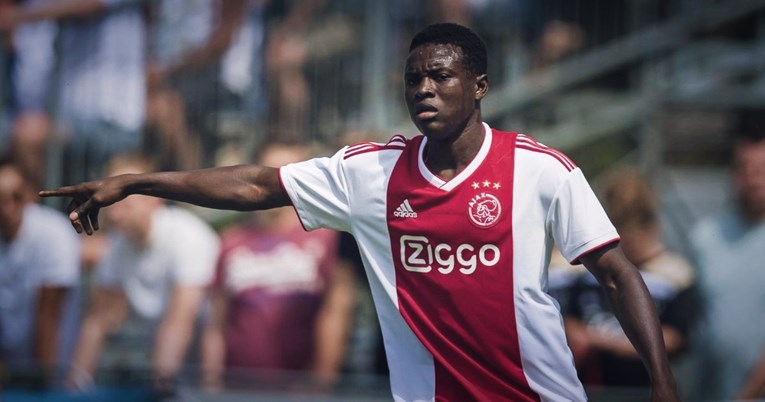 Igrač Ajaxa stigao u zadnji klub HNL-a