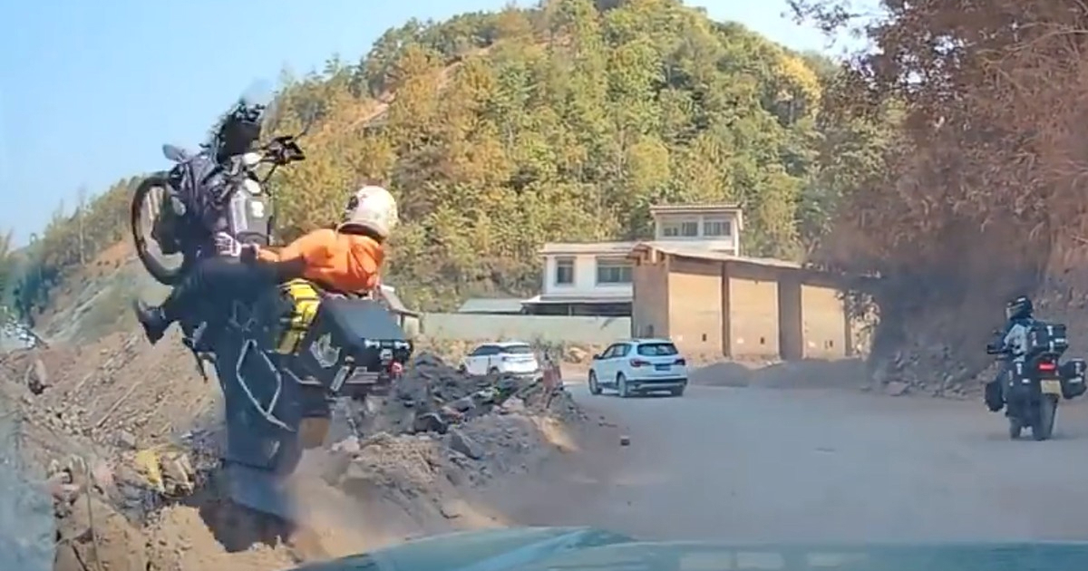 VIDEO Nije AI: Slučajno dodala gas i završila u provaliji