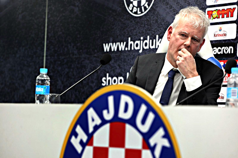 Hajduk sazvao presicu. Danas predstavlja novog trenera