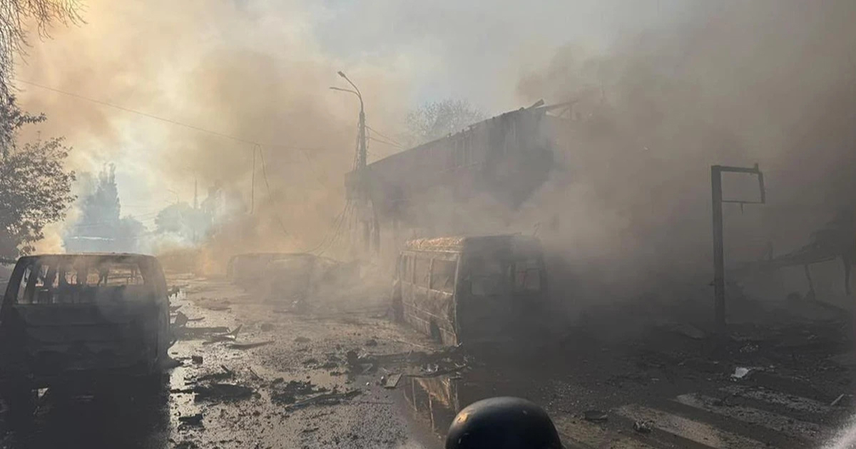VIDEO I FOTO Rusi pogodili trgovački centar pun ljudi, izbili požari. Ima mrtvih