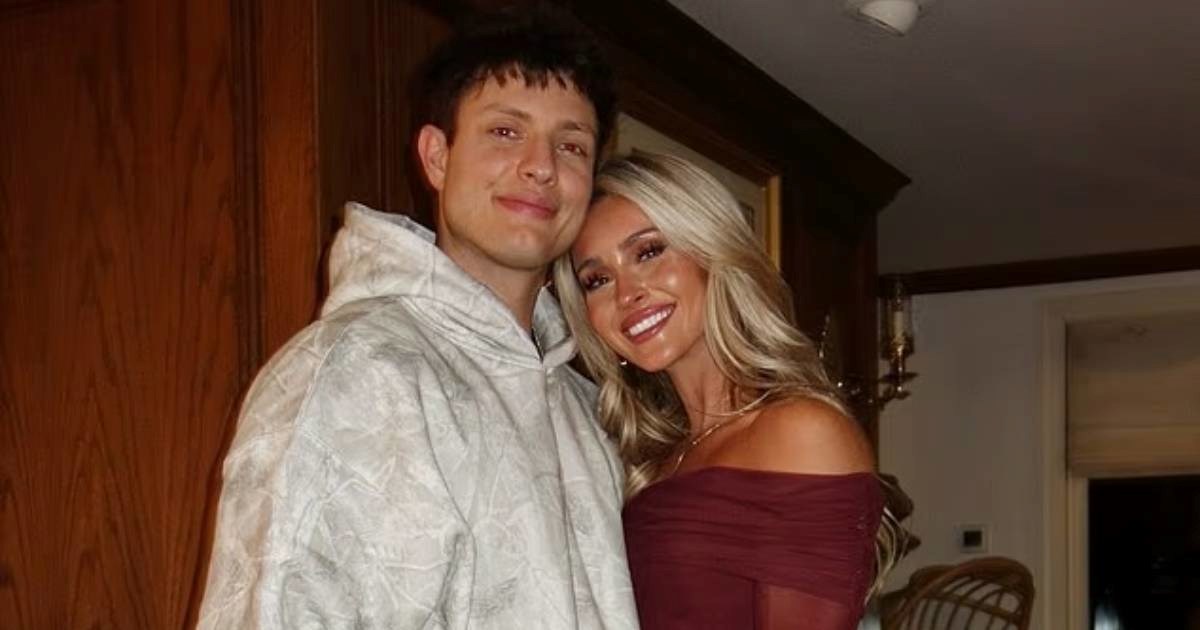 Je li poznati komičar (30) opet solo? Šuška se da je prekinuo s influencericom