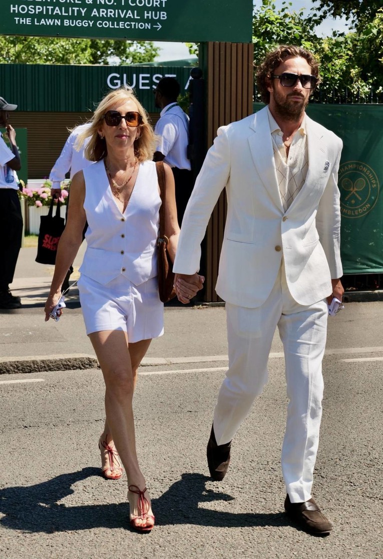 Jedan od najljepših muškaraca svijeta (36) stigao na Wimbledon sa suprugom (59)