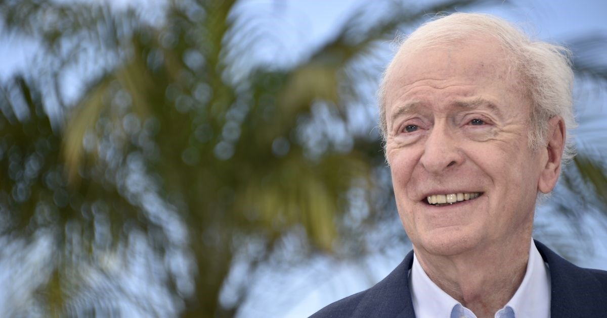 Michael Caine o tvrdnjama da je film koji ga je proslavio rasistički: Gomila sranja