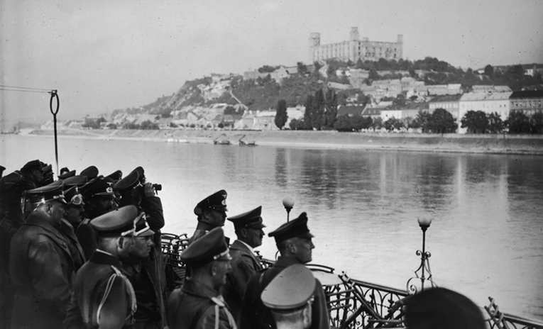 Oni su bili slovačka verzija ustaša. Priča je mračna