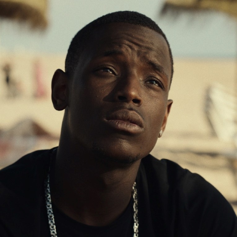 Glumac Micheal Ward optužen za silovanje i seksualni napad