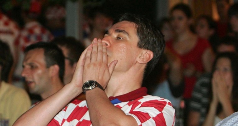 FOTO Pivo i dres: Sjećate li se kako je Milanović pratio Euro 2008. godine?