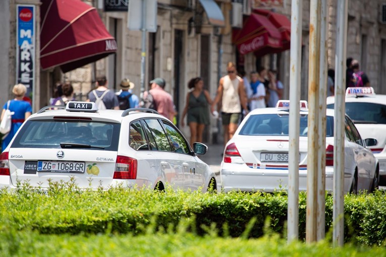 Dubrovnik kreće u velik obračun s taksistima, oni su bijesni