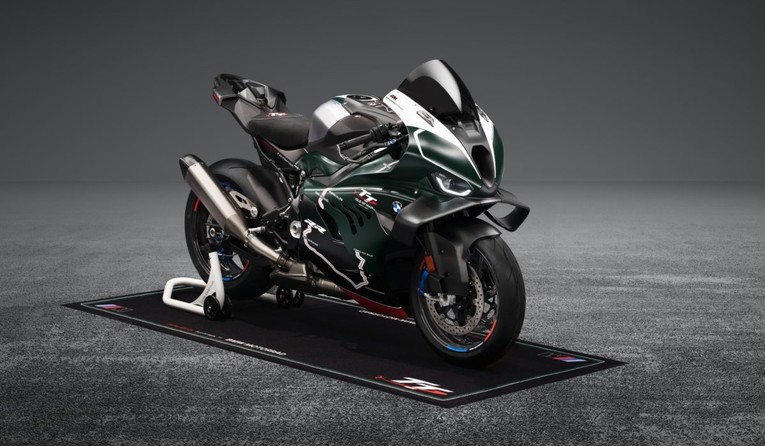 Novi BMW M 1000 RR košta koliko i Toyota Supra: Za slavlje Isle of Man TT nasljeđa