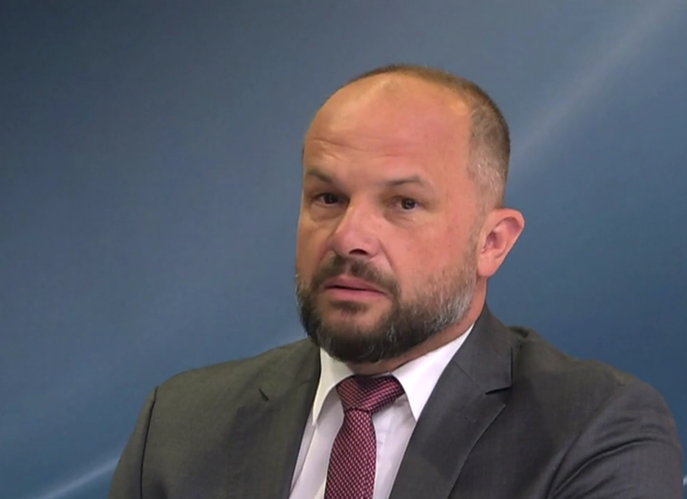 Novinarka: Peti ste najnegativniji političar. Šef SDP-a: Uopće ne mislim to mijenjati