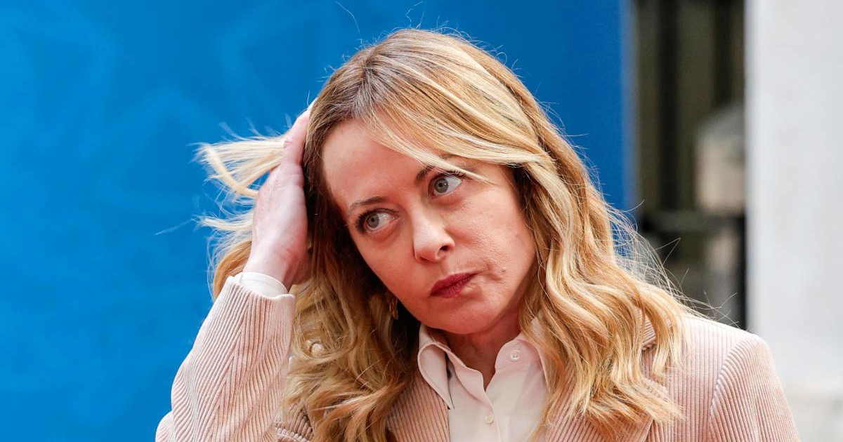 Trumpovi napadi na Iran stvaraju probleme Meloni uoči ključnog referenduma