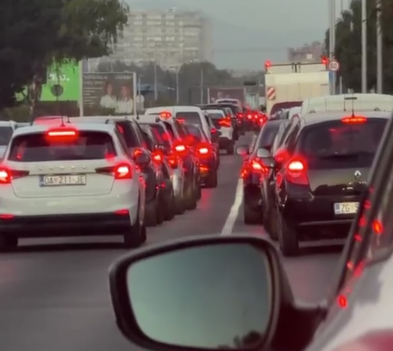VIDEO Pogledajte gužve na Branimirovoj i Maksimirskoj