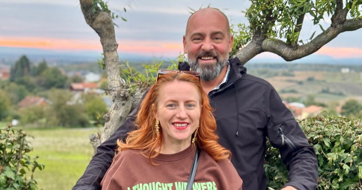 Ribafish partnerici čestitao godišnjicu: 32 puta na dan pita kad ću je ženiti