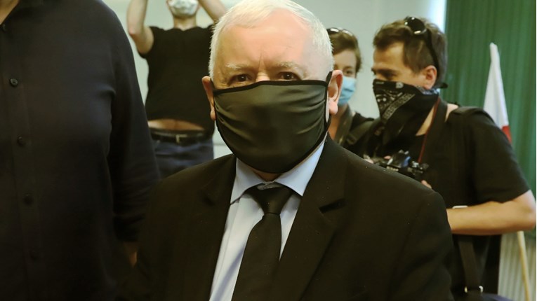 Lider vladajuće stranke u Poljskoj optužio strane medije za uplitanje u izbore