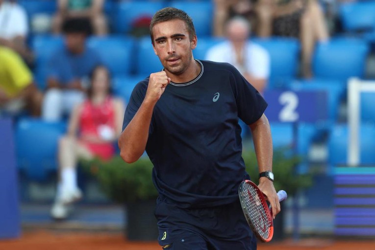 Došao bez trenera, izbacio sina legendarnog nogometaša i ušao u finale ATP Umaga