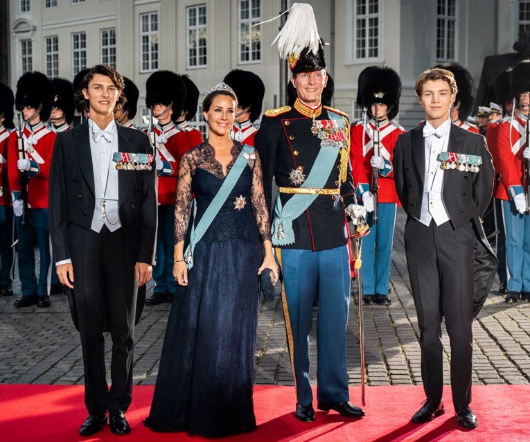 Tko su danski prinčevi koji ostaju bez titula? Napustili vojsku, bave se manekenstvom